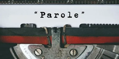 Copertina dell’editoriale «Parole»